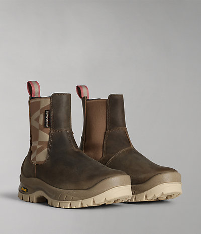 Crest Leather Boots-
